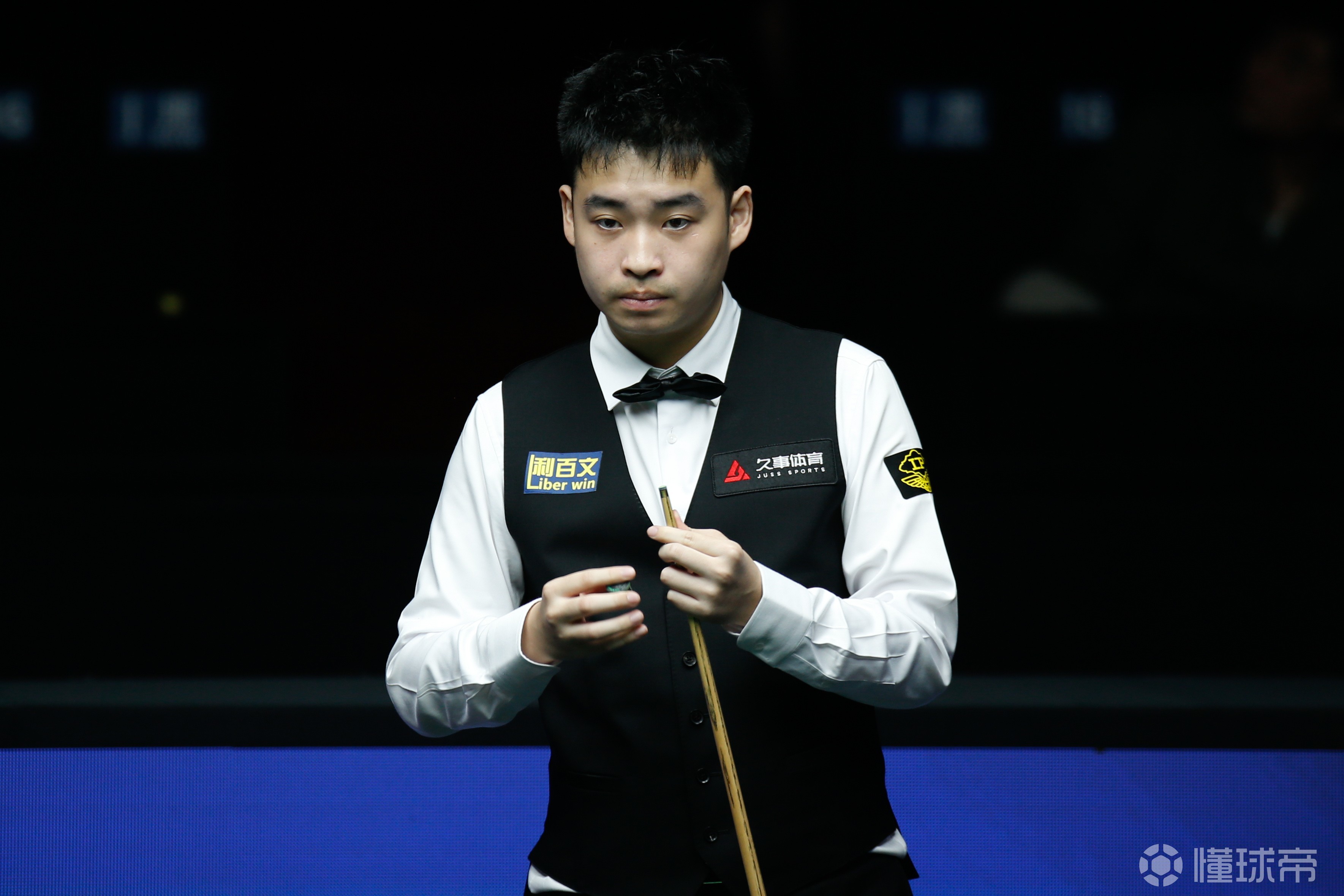 但萨卡依然 但萨卡依然