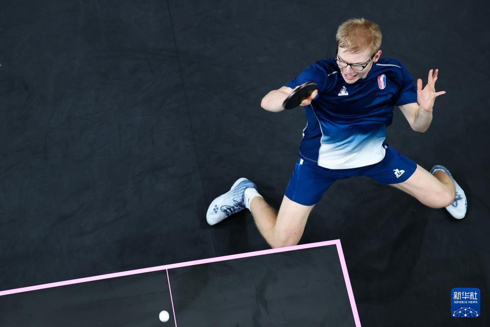 小卡用冷静 小卡用冷静